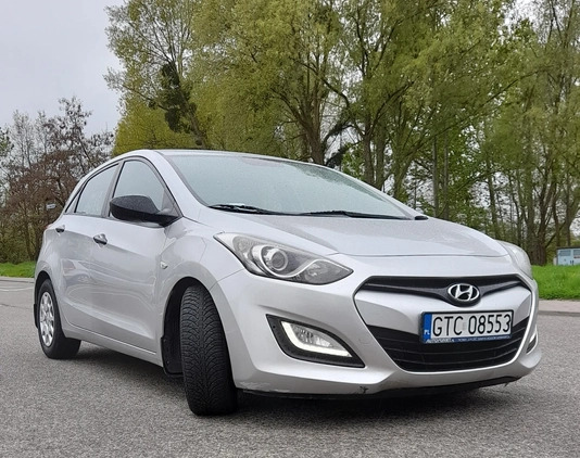 Hyundai I30 cena 19000 przebieg: 305470, rok produkcji 2013 z Gniew małe 301